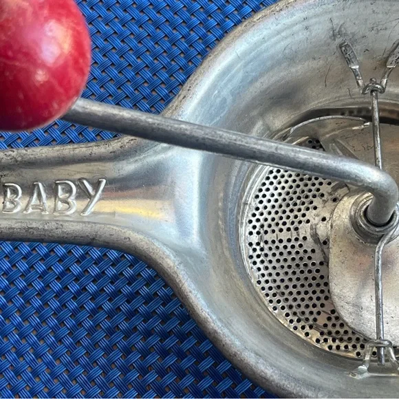 Vtg Brevete Mouli Baby Food Mill Puree Kitchen Collectable Made in France… $25. - Picture 2 of 7